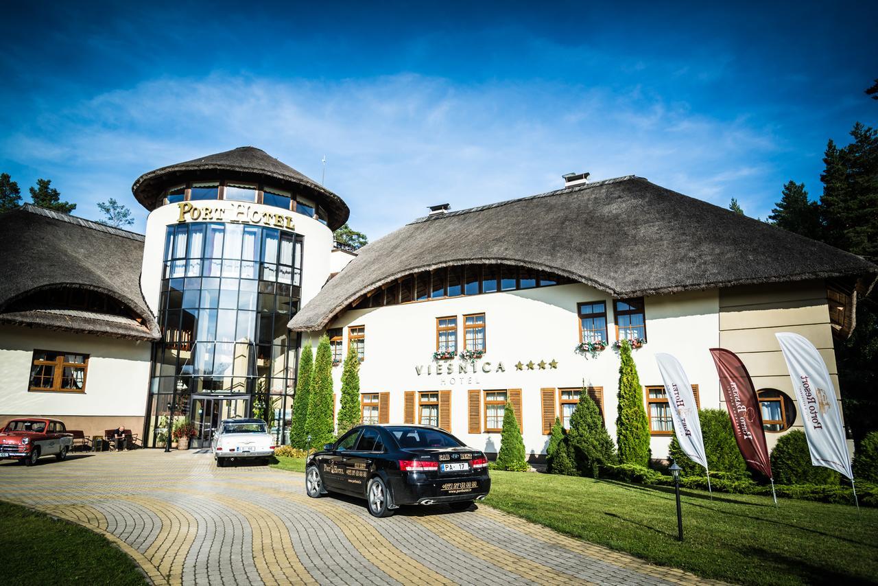 Port Hotel Ādaži Exterior foto